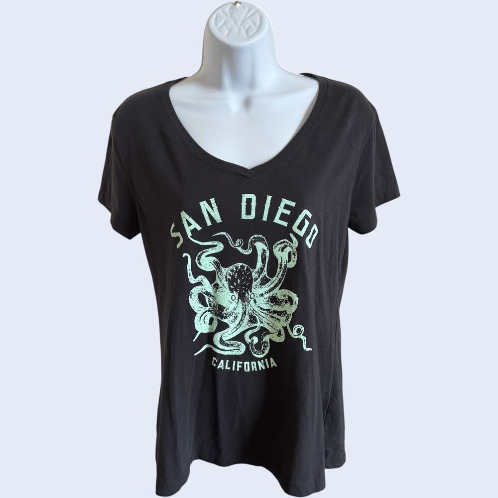 Next Level L Soft Graphic Tee Black Regular